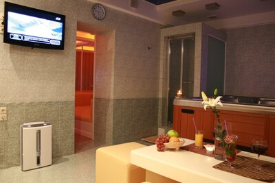 Saunas Complex «Sophia’s Posad» reviews, bath/sauna Sofiivska Borshchahivka  district Sofievska Borschagivka, Kyivs`ka st, 81/2, photo, address with a travel card.