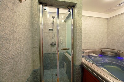 Saunas Complex «Sophia’s Posad» reviews, bath/sauna Sofiivska Borshchahivka  district Sofievska Borschagivka, Kyivs`ka st, 81/2, photo, address with a travel card.