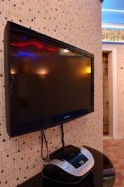 Saunas Complex «Sophia’s Posad» reviews, bath/sauna Sofiivska Borshchahivka  district Sofievska Borschagivka, Kyivs`ka st, 81/2, photo, address with a travel card.