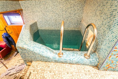 Sauna «New World» reviews, bath/sauna Kyiv Obolonsky district 65 Heroes of Stalingrad Ave., photo, address with a travel card.