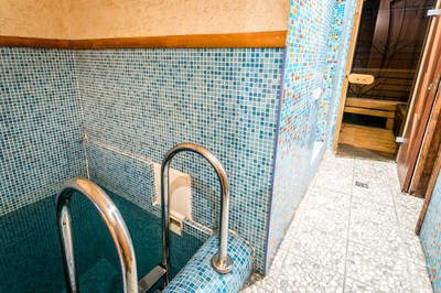 Sauna «New World» reviews, bath/sauna Kyiv Obolonsky district 65 Heroes of Stalingrad Ave., photo, address with a travel card.