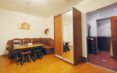 Сауна, лазня Сауна на пр. Свободы, Киев відгуки, фото, адреса - kievsauna.com Сауна на пр. Свободы відгуки, лазня/сауна Киев Подольский район пр-т Свободы, 26-Б, фото, адреса з картою проїзду.