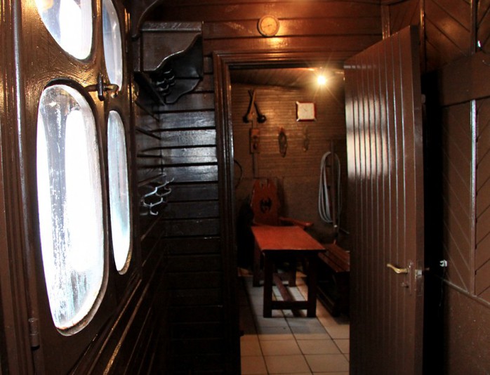 Bath on the wood in the village. Troyeshchina reviews, bath/sauna Kyiv Desnyansky district  from. Troeshina, st. P.Zaporozhets, 10, photo, address with a travel card.