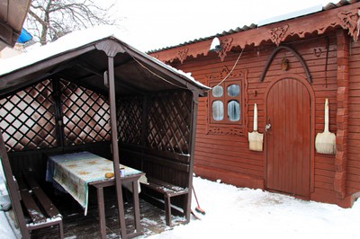 Bath on the wood in the village. Troyeshchina reviews, bath/sauna Kyiv Desnyansky district  from. Troeshina, st. P.Zaporozhets, 10, photo, address with a travel card.