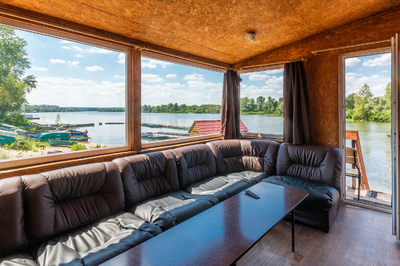 Sauna on the wood «Emerald» reviews, bath/sauna Kyiv Obolonsky district st. Prirechnaya, 37 (on the banks of the Dnieper), photo, address with a travel card.