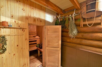 «BATHHOUSE» on wood in Gatnoye. Teremki. reviews, bath/sauna Kyiv Goloseevsky district Hatne st. Youth, photo, address with a travel card.