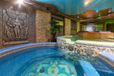 HOYA - a place for large and noisy companies reviews, bath/sauna Kyiv Pechersk district st. General Almazov, 2 (Kutuzov), photo, address with a travel card.