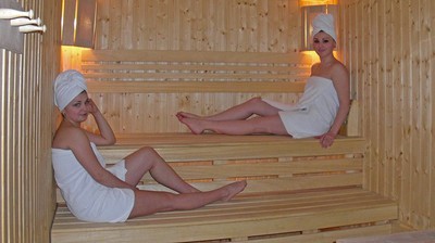 Sauna, bath Saunas of the hotel complex «Chervona Kalina» on the Dnieper, Kyiv reviews, photo, address - kievsauna.com Saunas of the hotel complex «Chervona Kalina» on the Dnieper reviews, bath/sauna Kyiv Desnyansky district Roman Shukhevych Avenue 7, Muromets Park (Northern Bridge), photo, address with a travel card.