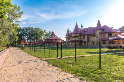 Sauna, bath Country complex near Kiev «FORT PIRNOV PARK» (25 min. from Kyiv), Kyiv reviews, photo, address - kievsauna.com Country complex near Kiev «FORT PIRNOV PARK» (25 min. from Kyiv) reviews, bath/sauna Kyiv Obolonsky district Kiev region, Vyshgorod district, with. Pirnovo, st. Oak Guy 1 (25 min. from Kyiv), photo, address with a travel card.