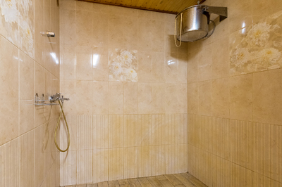 Firewood sauna «Friday» by the water reviews, bath/sauna Kyiv Obolonsky district St. Prirechnaya, 37, photo, address with a travel card.