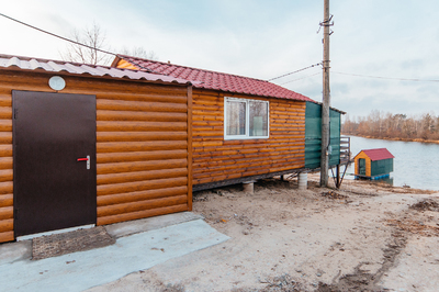 Firewood sauna «Friday» by the water reviews, bath/sauna Kyiv Obolonsky district St. Prirechnaya, 37, photo, address with a travel card.