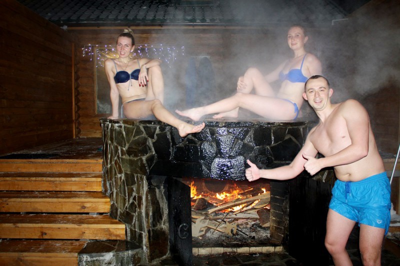 Bath of Aphrodite reviews, bath/sauna Kyiv Obolonsky district Park of Friendship of Peoples (X-Park), photo, address with a travel card.