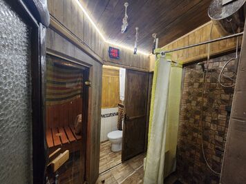 Bathhouse «Berloga» reviews, bath/sauna Bilohorodka  district village of Belogorodka, Ozernaya Street, 13, photo, address with a travel card.