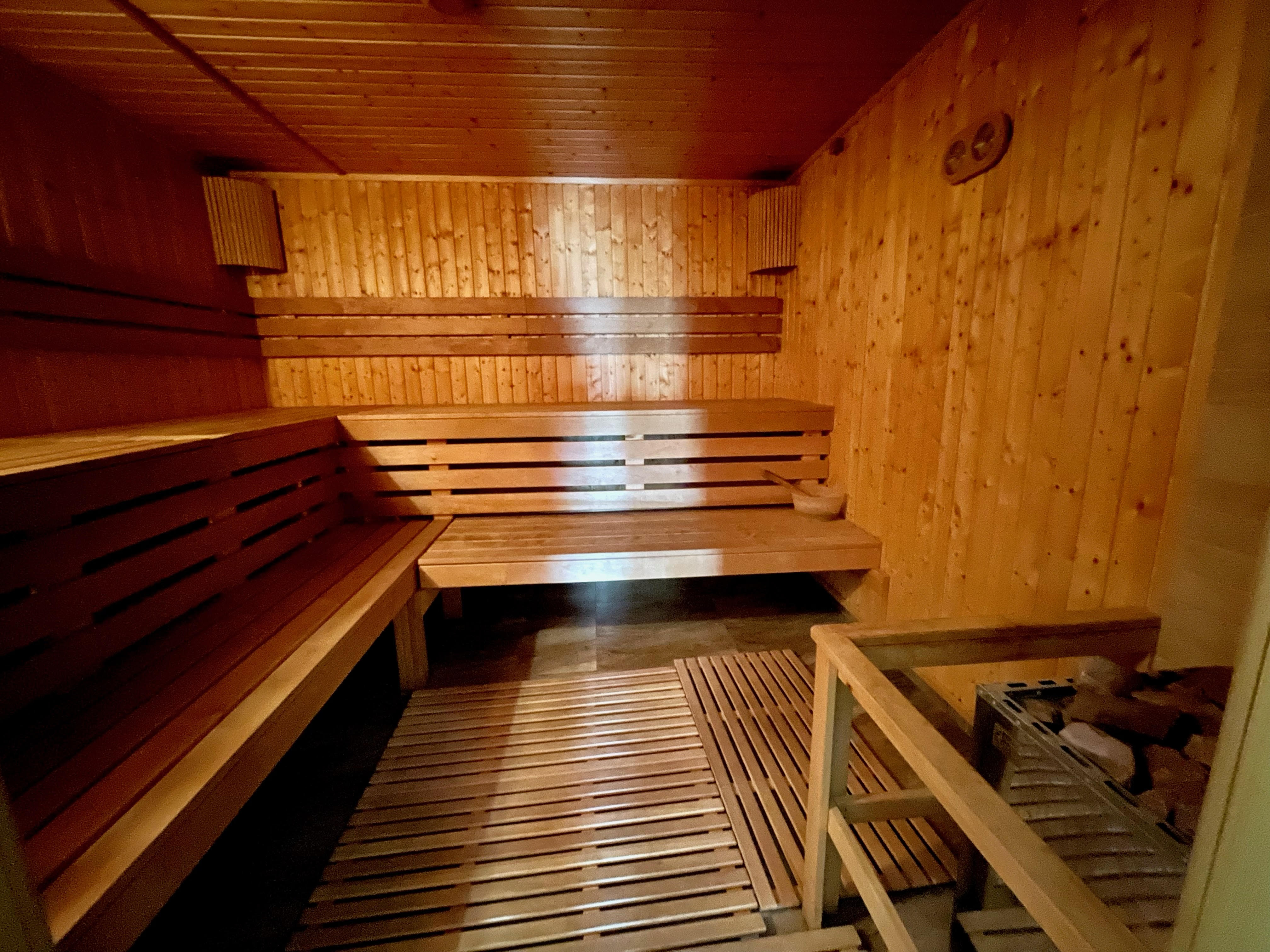 СПА-комплекс «Галера» відгуки, лазня/сауна Киев Голосеевский район улица Набережно-Корчеватская 35, фото, адреса з картою проїзду.