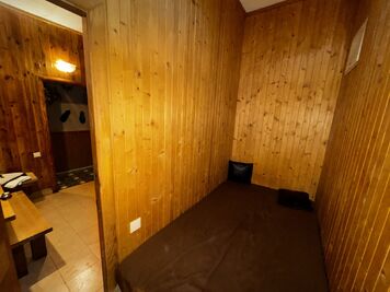 Recreation complex «Vidpochin» reviews, bath/sauna Kyiv Solomensky district Andrei Melnik Street 5/1 (Old name General Tupikov Street 5/1), photo, address with a travel card.