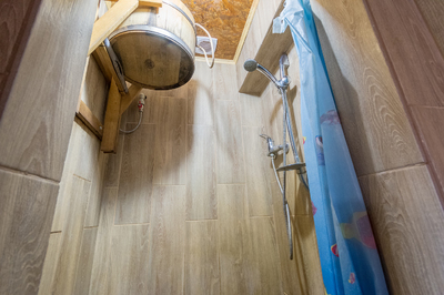 Баня на дровах «Причал» відгуки, лазня/сауна Киев Оболонский район пересечение ул. Героев Сталинграда и ул. Приречная спуск на залив Днепра Верблюд рыболовно-спортивная база ИЗУМРУДНАЯ, фото, адреса з картою проїзду.