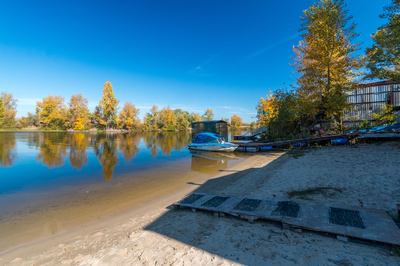 Баня на дровах «Причал» відгуки, лазня/сауна Киев Оболонский район пересечение ул. Героев Сталинграда и ул. Приречная спуск на залив Днепра Верблюд рыболовно-спортивная база ИЗУМРУДНАЯ, фото, адреса з картою проїзду.