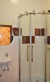 Hotel and recreation complex «Orchid» reviews, bath/sauna Kyiv   Podolsky district , photo, address with a travel card.