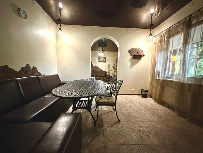 Hotel and recreation complex «Orchid» reviews, bath/sauna Kyiv   Podolsky district , photo, address with a travel card.