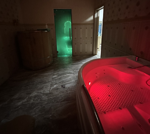 Hotel and recreation complex «Orchid» reviews, bath/sauna Kyiv   Podolsky district , photo, address with a travel card.