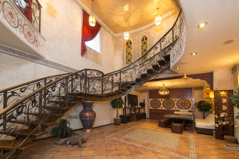 Bath and entertainment complex with professional karaoke Travel Club №1 in Kyiv reviews, bath/sauna Kyiv Dnieper  district ave. Sobornosti, 15, photo, address with a travel card.