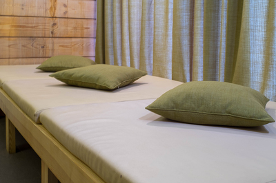 Банно-оздоровительный комплекс «Трипольское солнце» відгуки, лазня/сауна Подгорцы  район Киевская обл., 27 км Новообуховской трассы, с. Подгорцы, напротив Голубого озера (10 км от Киева), фото, адреса з картою проїзду.