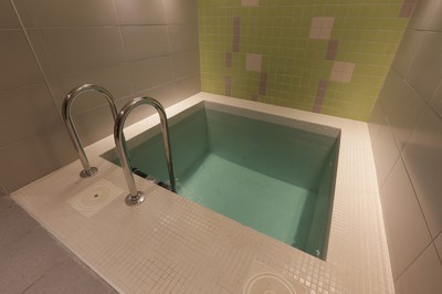 Банно-оздоровительный комплекс «Трипольское солнце» відгуки, лазня/сауна Подгорцы  район Киевская обл., 27 км Новообуховской трассы, с. Подгорцы, напротив Голубого озера (10 км от Киева), фото, адреса з картою проїзду.