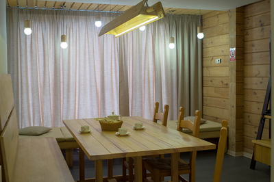 Банно-оздоровительный комплекс «Трипольское солнце» відгуки, лазня/сауна Подгорцы  район Киевская обл., 27 км Новообуховской трассы, с. Подгорцы, напротив Голубого озера (10 км от Киева), фото, адреса з картою проїзду.