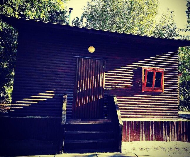 The Podkova wood-fired sauna (at Hydropark), with access to the Dnieper River reviews, bath/sauna Kyiv Dnieper  district Dolobetsky Island (5 minutes from Hydropark metro station), photo, address with a travel card.